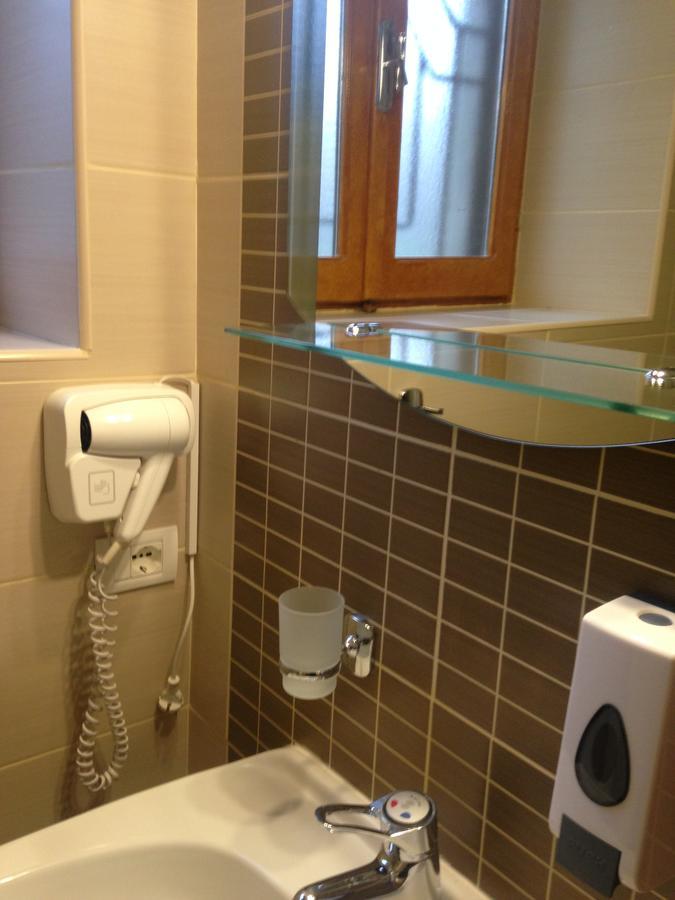 Hotel Vila Mano 科尔察 外观 照片